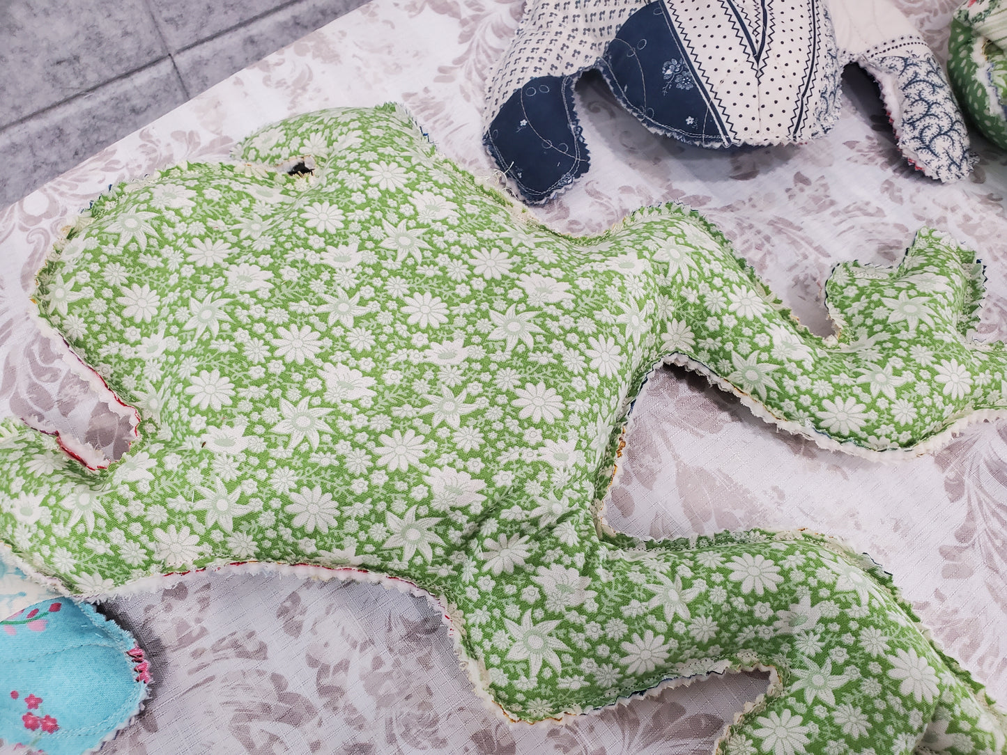 Quilted Country Frogs