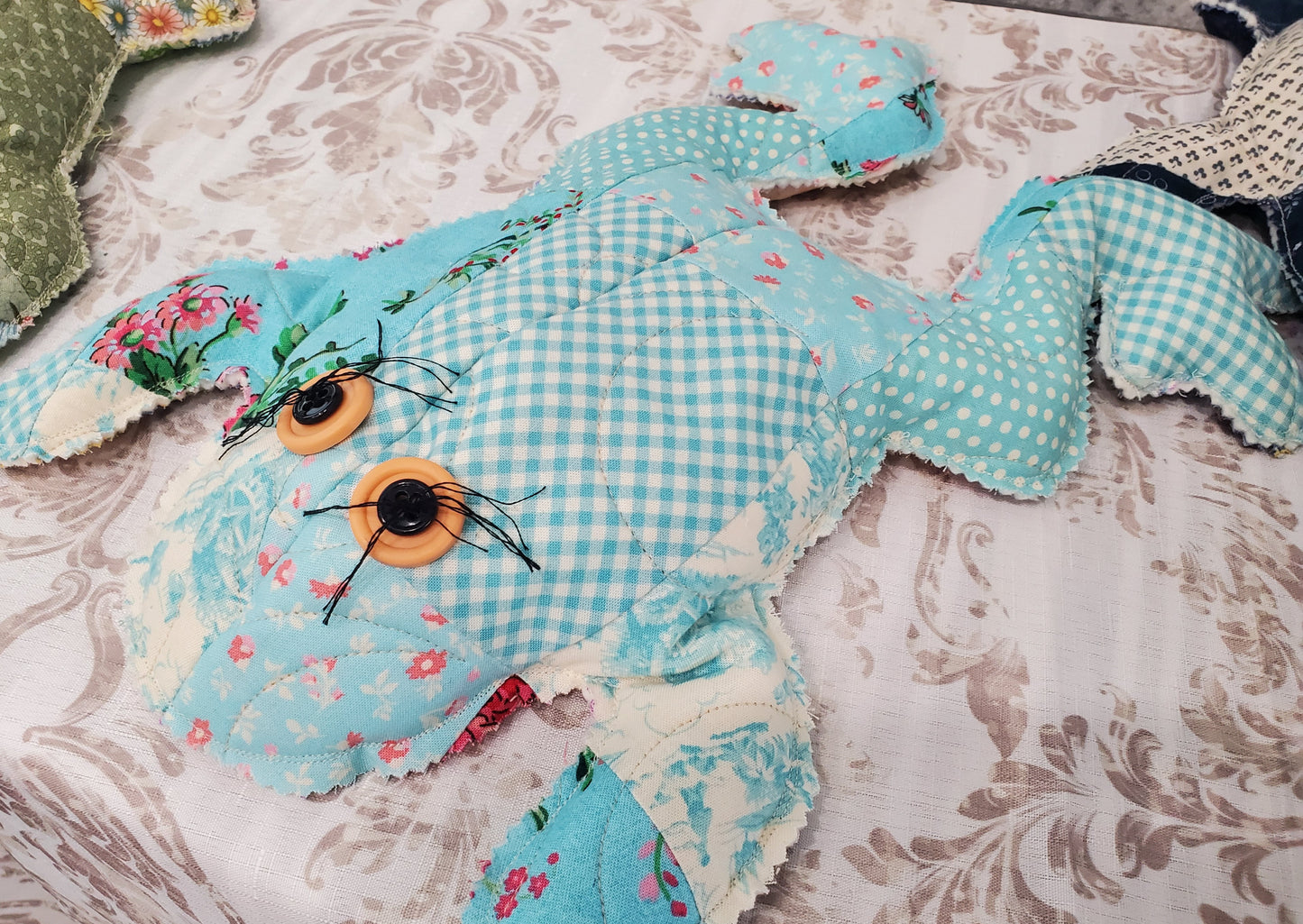 Quilted Country Frogs