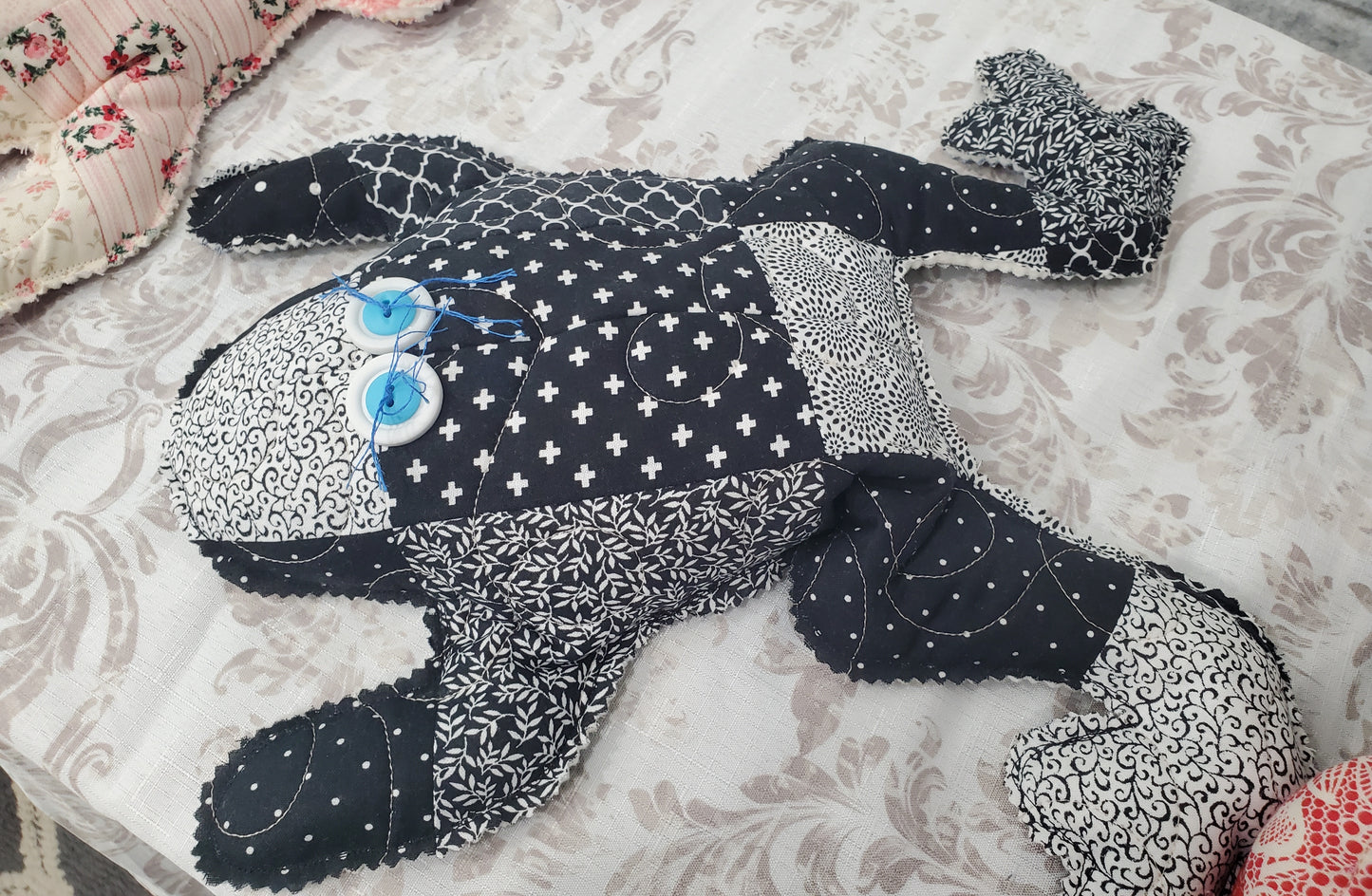 Quilted Country Frogs