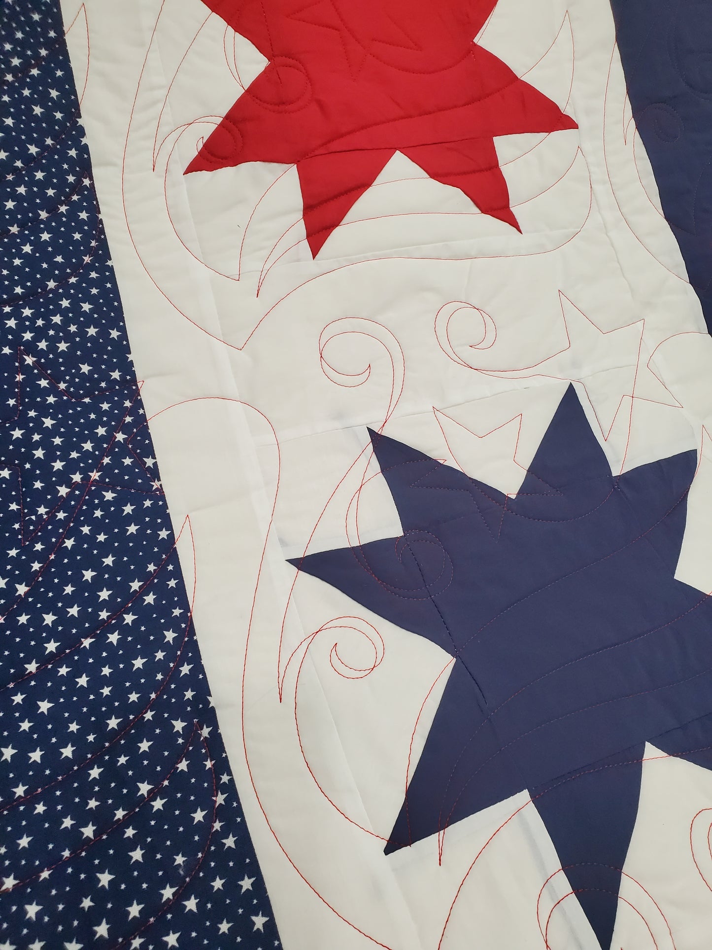 Patriotic Star Quilt – King Size (100" x 100")