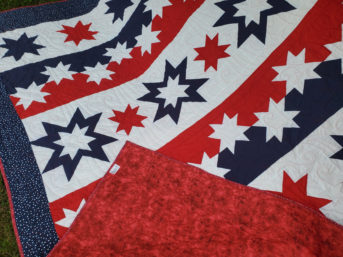 Patriotic Star Quilt – King Size (100" x 100")