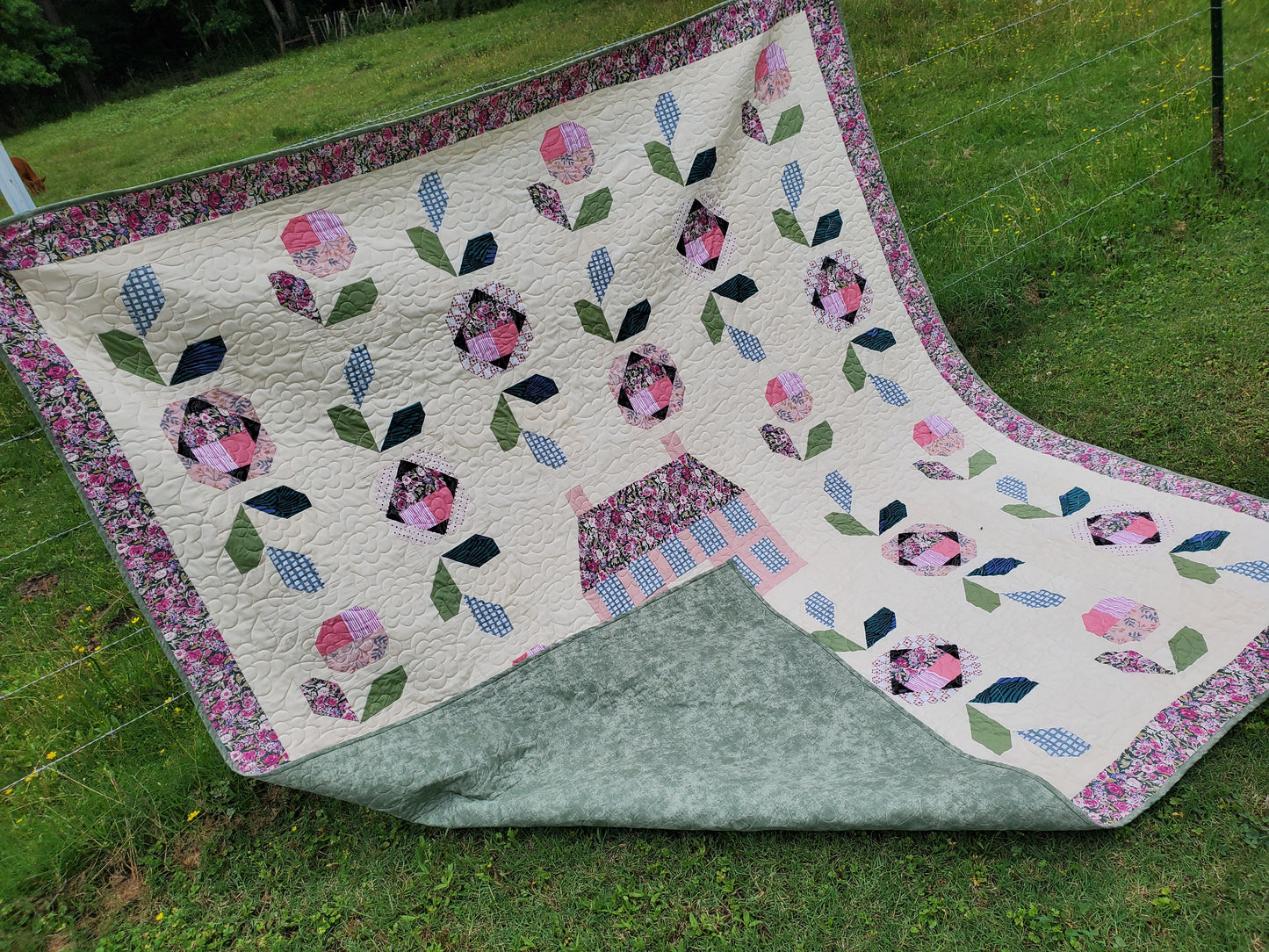 Victorian Garden Quilt- (82"x90")