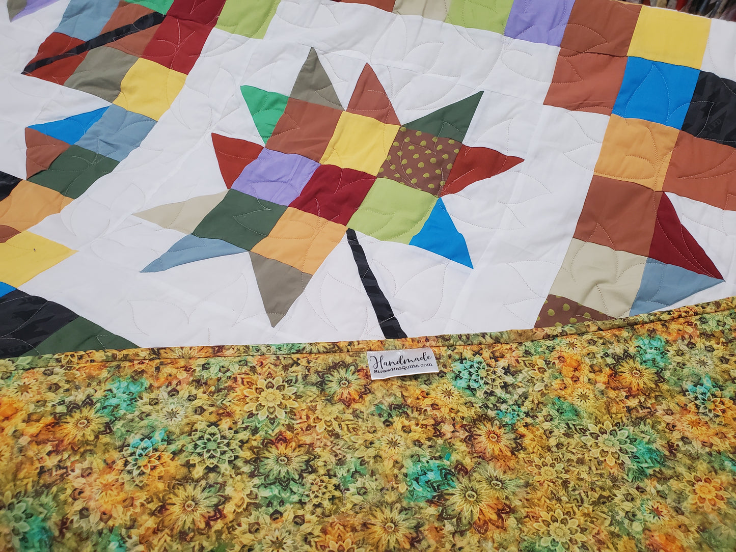 Falling Leaves Quilt – 85" x 85" (Queen)