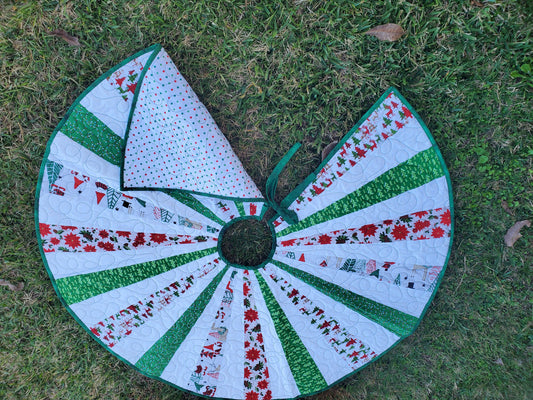Quilted Christmas Tree Skirt  3